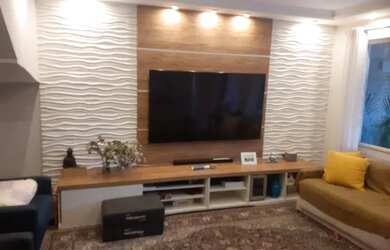 Imagem: A casa possui 5 Dormitórios, 5 Banheiros, 2 Vagas na garagem