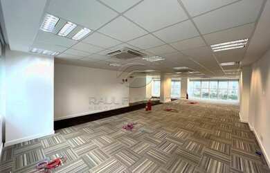 Imagem: O depósito possui 500m² de Área e está localizado em Gleba