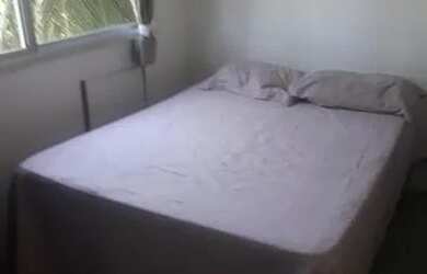 Imagem: A kitnet possui 1 Dormitório, 1 Banheiro, 1 Vaga na garagem