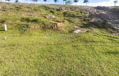 Imagem: O terreno está localizado em Chácara Jaguari, Santana de Parnaíba