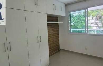 Imagem 9: Lindo Apartamento. Imóvel mobiliado, Varanda, 112m² de Áreae2 Vagas...