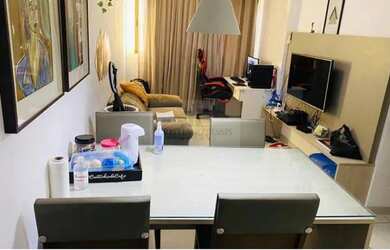 Imagem: O apartamento possui 2 Dormitórios, 2 Banheiros, 1 Vaga na