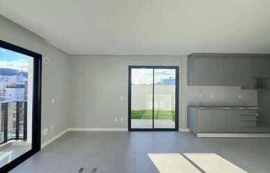 Imagem 12: Studio Garden com Vista Mar e Vaga Dupla no Coqueiros Florianópolis