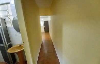 Imagem 10: Alugo excelente quitinete, com cozinha separa, área de serviço e varanda,...