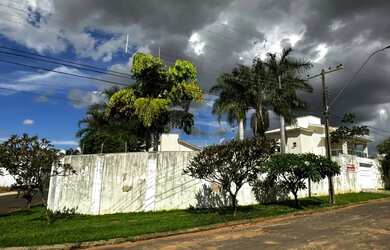 Imagem: O terreno possui 508m² de Área e está localizado em Jardim