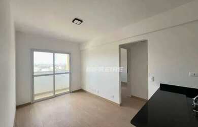 Imagem: O apartamento possui 1 Dormitório, 1 Banheiro, 1 Vaga na garagem