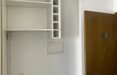 Imagem: O apartamento possui 1 Dormitório, 1 Banheiro e 27m² de Área