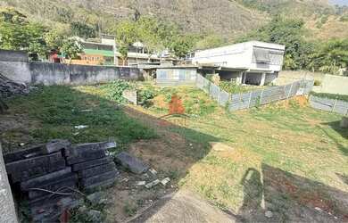 Imagem: O terreno possui 1000m² de Área e está localizado em Ibc