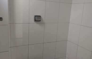 Imagem 10: Sala-comercial-Em-edificio-para-Venda-e-Aluguel-em-Pitangueiras-Guaruja-SP