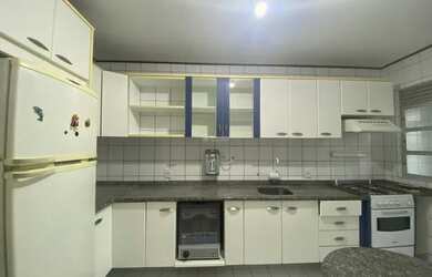 Imagem: O apartamento possui 3 Dormitórios, 2 Banheiros, 1 Vaga na