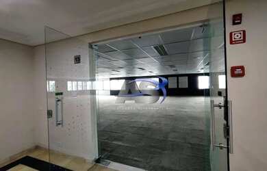 Imagem 2: Conjunto, 185 m² - venda por R$ 3.200.000,00 ou aluguel por R$ 25.310,00/mês...