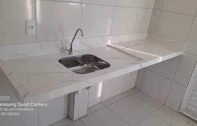 Imagem: A casa possui 2 Dormitórios, 1 Banheiro, 1 Vaga na garagem