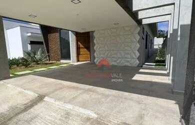 Imagem: A casa possui 3 Dormitórios, 3 Banheiros, 4 Vagas na garagem