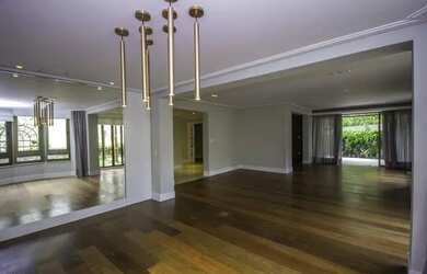 Imagem: O apartamento possui 5 Dormitórios, 5 Banheiros, 5 Vagas na