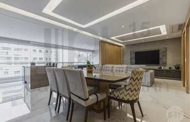 Imagem: O apartamento possui 3 Dormitórios, 5 Banheiros, 4 Vagas na