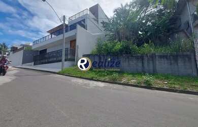 Imagem: O terreno possui 456m² de Área e está localizado em Meaípe