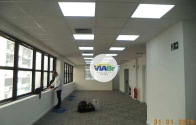 Imagem 2: Conjunto, 376 m² - venda por R$ 2.824.200,00 ou aluguel por R$ 66.394,40/mês...