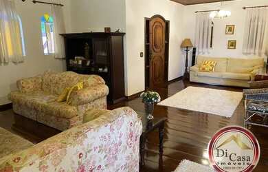 Imagem 12: Casa de Alto Padrão, Vila Santista, lazer com piscina e campo de futebol