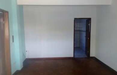Imagem: O apartamento possui 1 Dormitório, 1 Banheiro, 40m² de Área