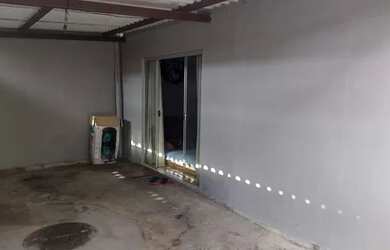 Imagem 2: Vendo casa / Urgente. 190m² de Área, 1 Vaga na garageme2 Dormitórios