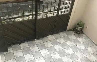 Imagem: A casa possui 3 Dormitórios, 5 Banheiros, 2 Vagas na garagem