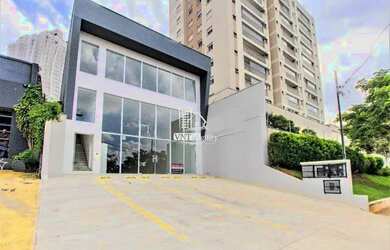 Imagem: O depósito possui 5 Vagas na garagem, 456m² de Área e está