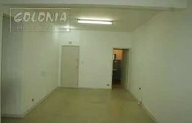 Imagem: O depósito possui 76m² de Área e está localizado em Centro