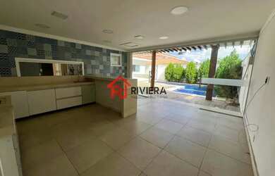 Imagem: A casa em condomínio possui 4 Dormitórios, 5 Banheiros, 3