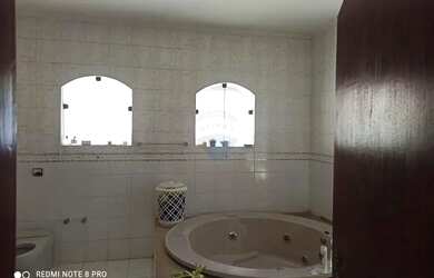 Imagem 11: Encantadora Casa em Mairiporã: Conforto e Praticidade