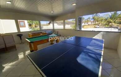 Imagem: A casa possui 5 Dormitórios, 5 Banheiros, 4 Vagas na garagem