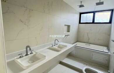 Imagem 4: CASA DE LUXO BARRA DA TIJUCA - 4 SUITES - 318M2 NO CORAÇÃO DA BARRA...