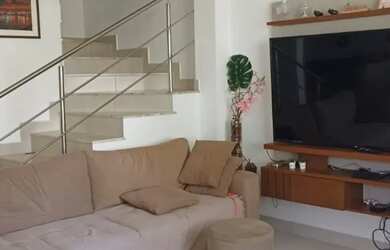 Imagem 9: Abrantes,4/4,3 suites ,energia solar