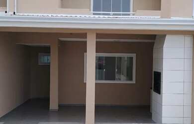 Imagem: A casa em condomínio possui 3 Dormitórios, 3 Banheiros, 2