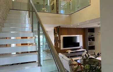 Imagem 5: Sobrado para aluguel e venda tem 174 metros quadrados com 4 quartos