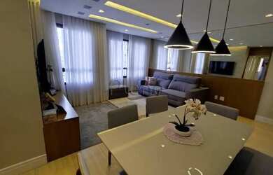 Imagem: O apartamento possui 3 Dormitórios, 2 Banheiros, 2 Vagas na