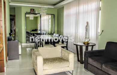 Imagem: O apartamento possui 4 Dormitórios, 4 Banheiros, 4 Vagas na