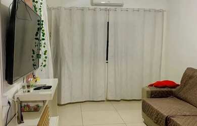 Imagem: A casa possui 3 Dormitórios, 2 Banheiros, 1 Vaga na garagem