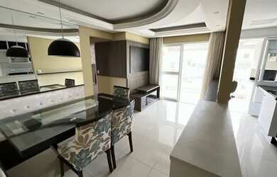 Imagem: O apartamento possui 2 Dormitórios, 2 Banheiros, 2 Vagas na