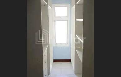 Imagem 15: Linda casa térrea em condomínio com 4 suítes todas com closet e 2 delas...