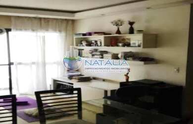 Imagem: O apartamento possui 3 Dormitórios, 1 Banheiro, 3 Vagas na