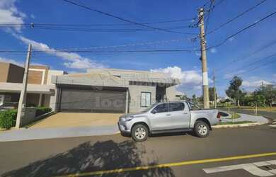 Imagem: A casa em condomínio possui 3 Dormitórios, 5 Banheiros, 3