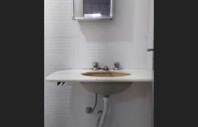 Imagem 6: Aluga-se Casa. Área de serviço, 70m² de Área, 1 Vaga na garageme3...