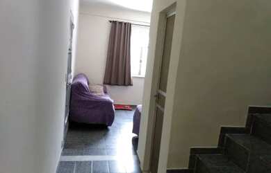 Imagem: A casa possui 2 Dormitórios, 2 Banheiros, 1 Vaga na garagem