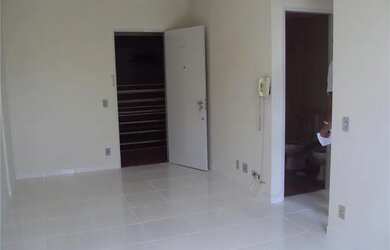 Imagem 2: Apartamento Kitinetão para alugar, 40 m² por R$ 700/mês - Centro -...