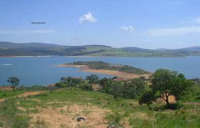 Imagem: O terreno possui 226m² de Área e está localizado em São