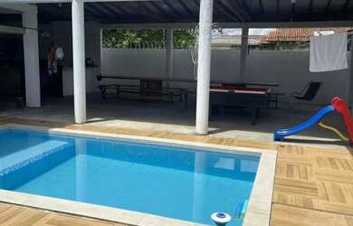 Imagem: A casa possui 3 Dormitórios, 2 Banheiros e 98m² de Área e