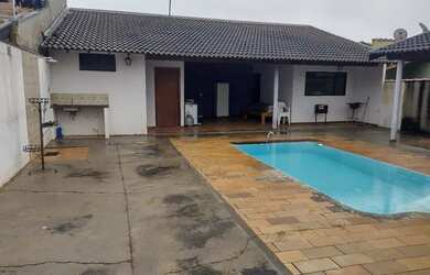 Imagem: A casa em condomínio possui 2 Dormitórios, 1 Banheiro, 5 Vagas