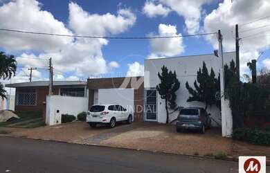 Imagem: O depósito possui 356m² de Área e está localizado em Jardim