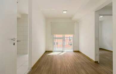 Imagem: O studio possui 1 Dormitório, 1 Banheiro e 34m² de Área e