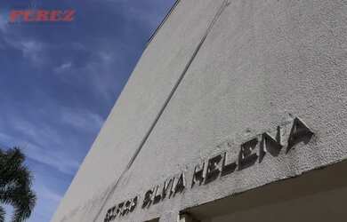 Imagem: O apartamento possui 3 Dormitórios, 1 Banheiro, 1 Vaga na garagem